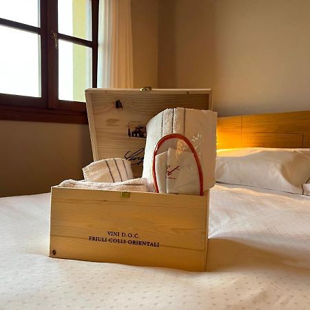 Elliot Osteria E Dormire In Collina 만자노 외부 사진