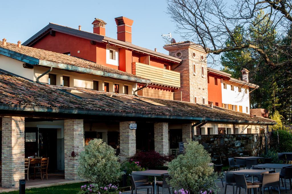 Elliot Osteria E Dormire In Collina 만자노 외부 사진