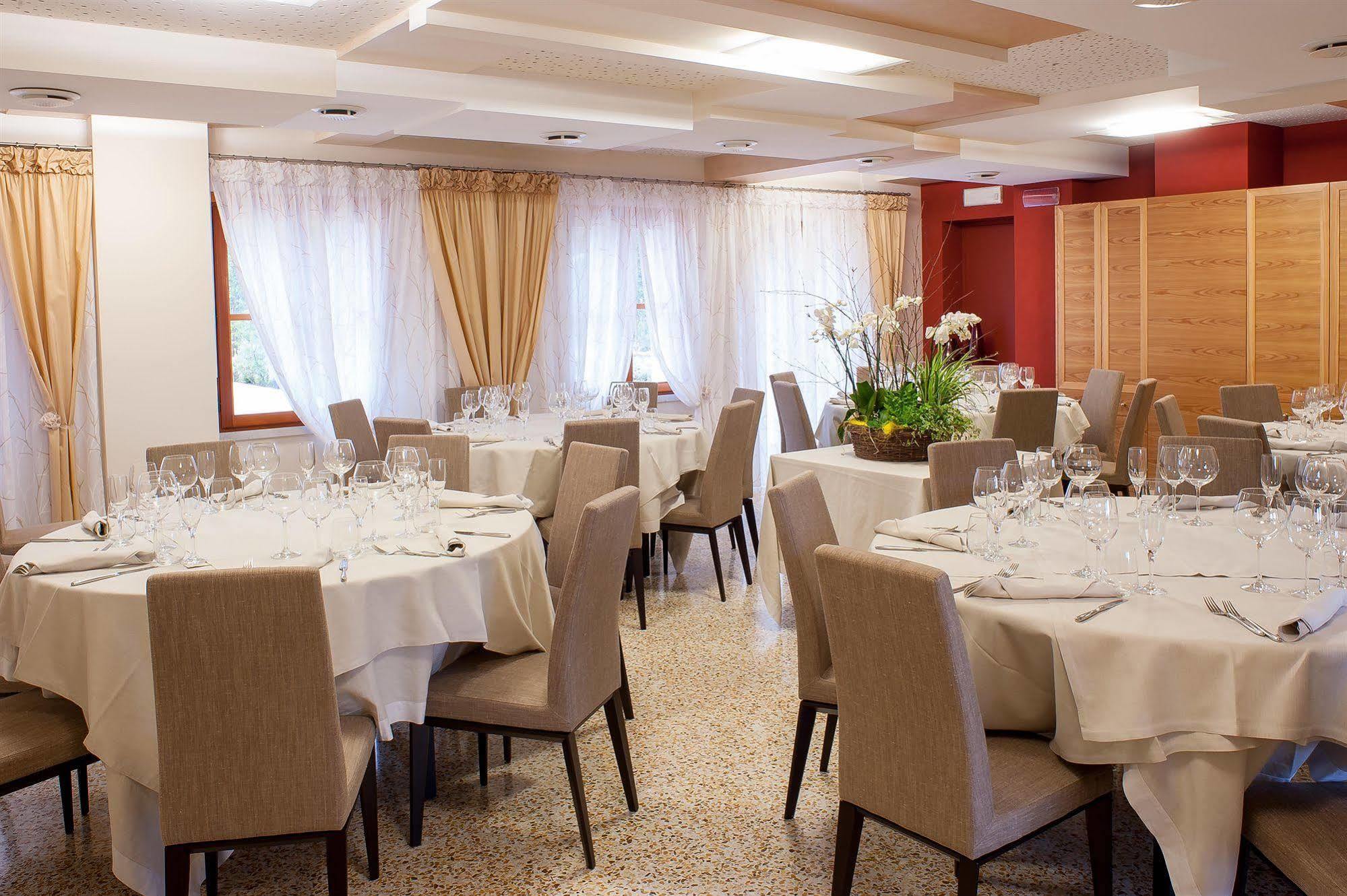 Elliot Osteria E Dormire In Collina 만자노 외부 사진